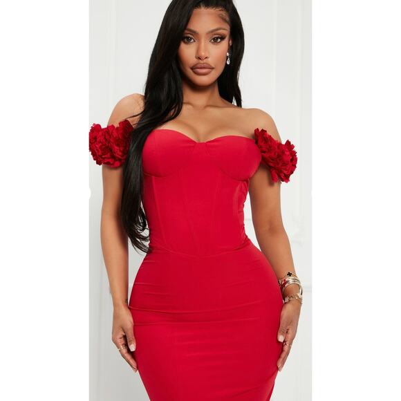 FASHIONNOVA ROSIE MAXI DRESS-RED-SIZE 1X - Picture 3 of 3